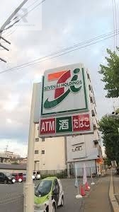 コンビニ　セブンイレブン寝屋川八坂町西店（コンビニ）まで188m