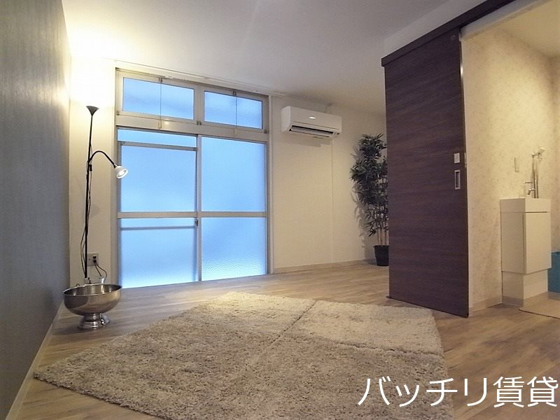 バルコニー　同タイプのお部屋の為の為、現状を優先致します。