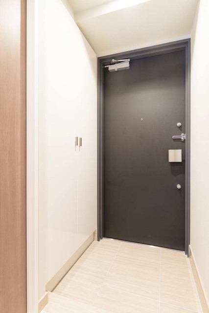 玄関　※写真は同タイプ住戸です。