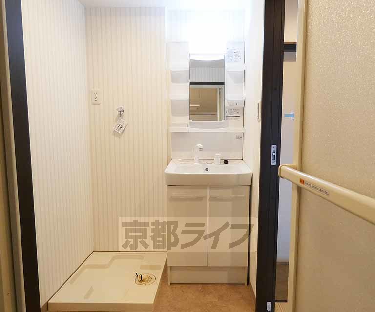 洗面設備　シャンプードレッサー