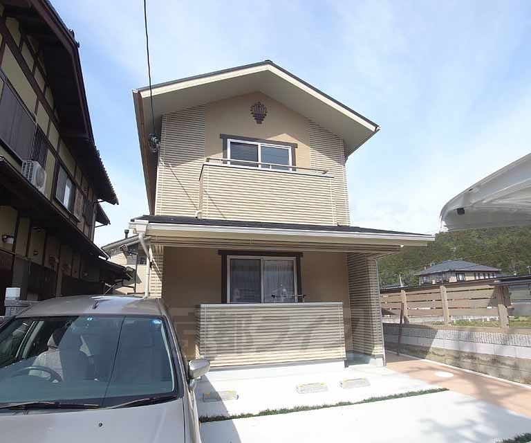 建物外観　・お問い合わせは京都ライフまで・