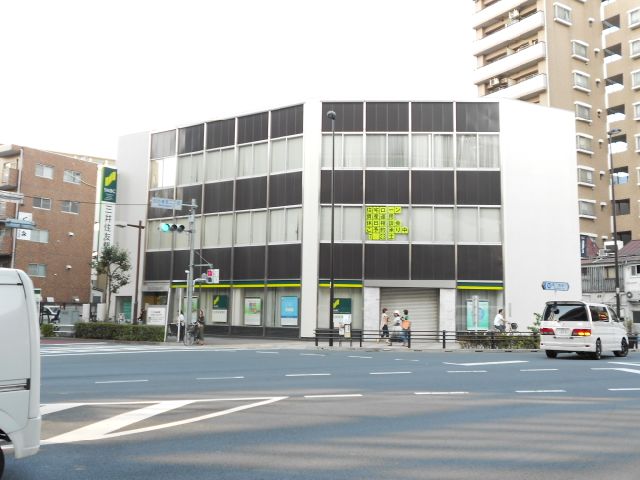 銀行　三井住友銀行（銀行）まで630m