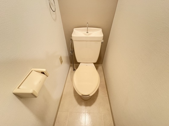 トイレ　※別部屋の写真です
