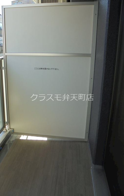 バルコニー
