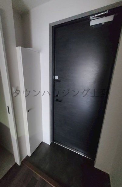玄関　玄関