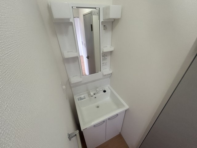 洗面設備　独立洗面台です♪