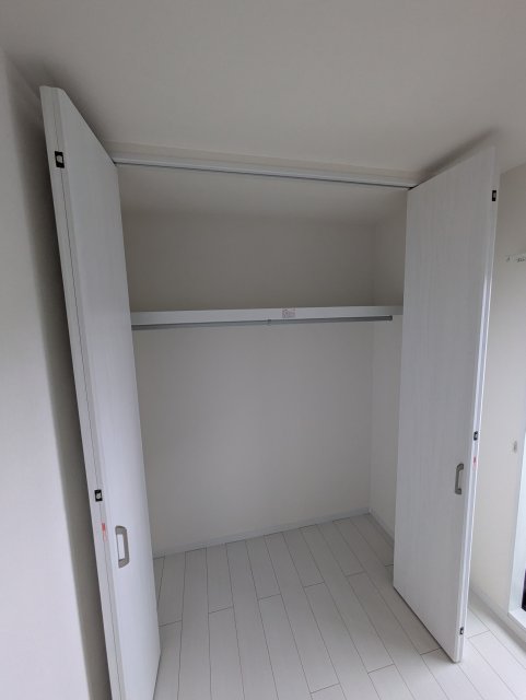 リブレメゾン下大市西町Iの内装写真