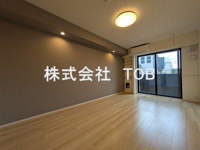 居室・リビング　洋室9.7帖※クリーニング完了前※別部屋参考写真