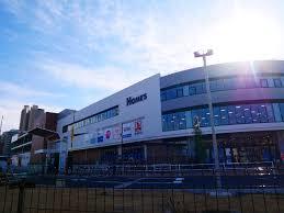 ホームセンター　島忠ホームズさいたま中央店（ホームセンター）まで1018m