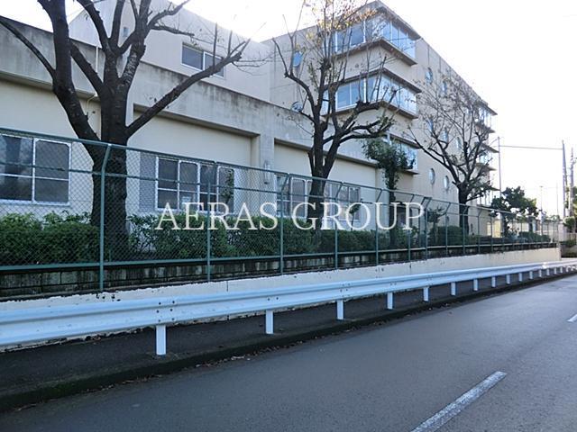 小学校　横浜市立小机小学校（小学校）まで875m
