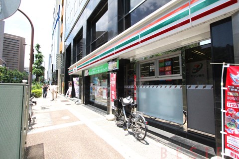 コンビニ　セブンイレブン文京神田明神下店（コンビニ）まで212m