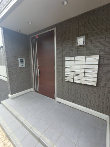 エントランス　オートロック付き☆