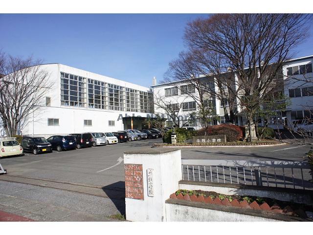 小学校　瑞穂市立牛牧小学校（小学校）まで1583m