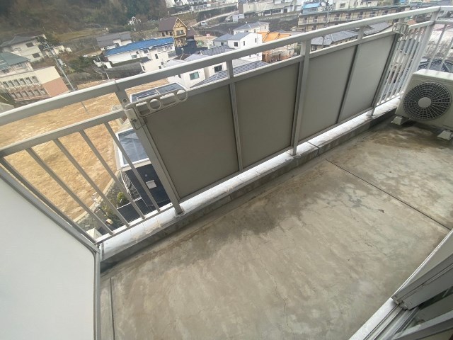 バルコニー　※別号室の写真です※