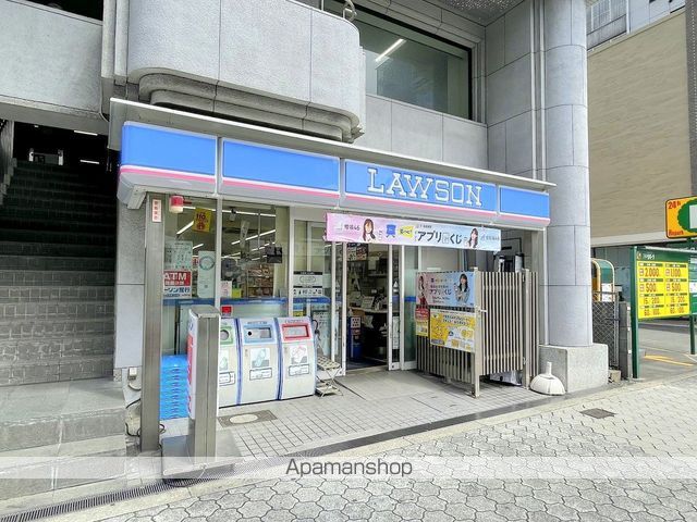 コンビニ　ローソン谷町四丁目店（コンビニ）まで235m