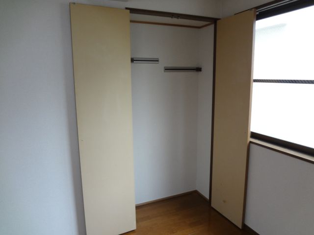 収納　クローゼットタイプ
