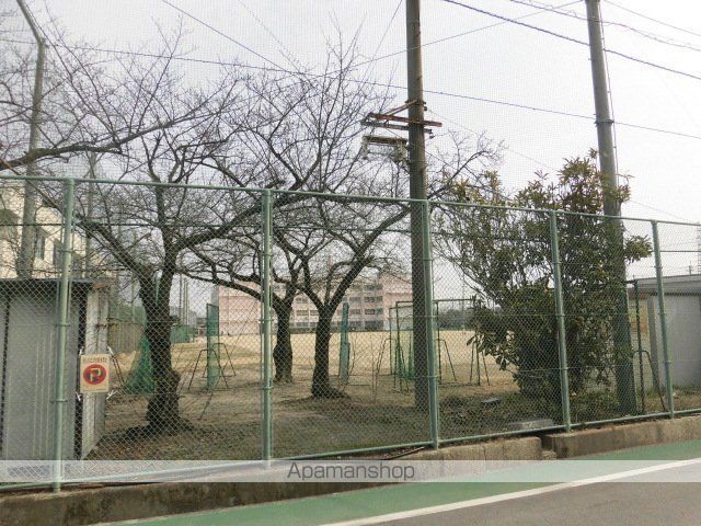 小学校　寿栄小学校（小学校）まで637m