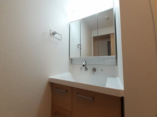 洗面設備　別居室の参考写真となります