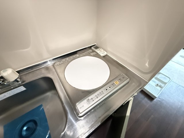 その他設備　嬉しいIHコンロ付きです！