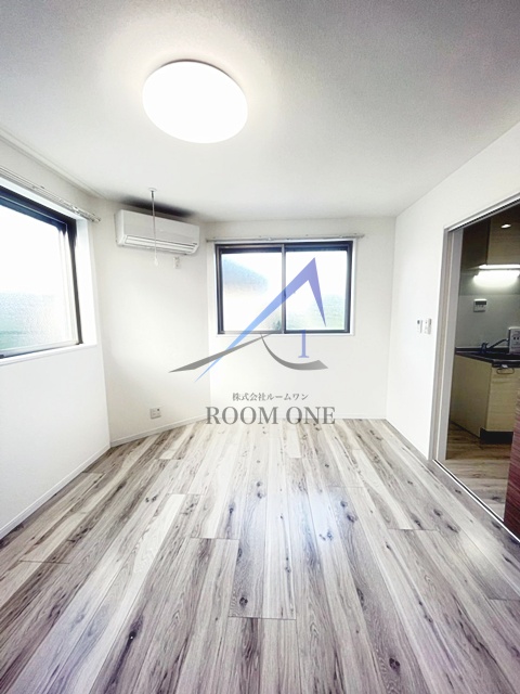 居室・リビング　洋室のお部屋です。