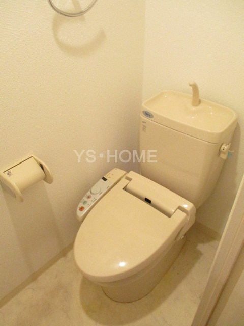 ＪＲ中央線 西荻窪駅 徒歩5分 5階建 築20年のトイレ写真