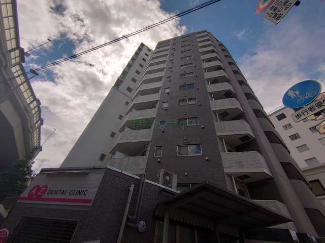 建物外観　リライフ下北沢店
