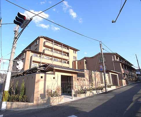 京阪鴨東線 出町柳駅 徒歩20分 築16年