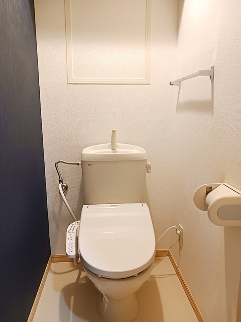 ポム・ド・テール高丘のトイレ写真