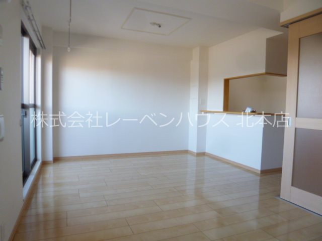 居室・リビング　参考別部屋反転タイプ