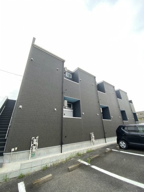 建物外観　外観　デザイナーズ　光インターネット無料