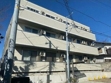 建物外観　菊名駅徒歩6分のマンションです。