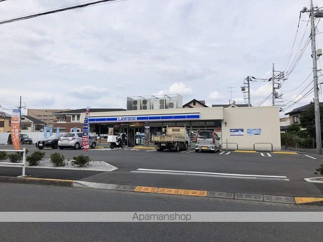 コンビニ　ローソン（コンビニ）まで264m