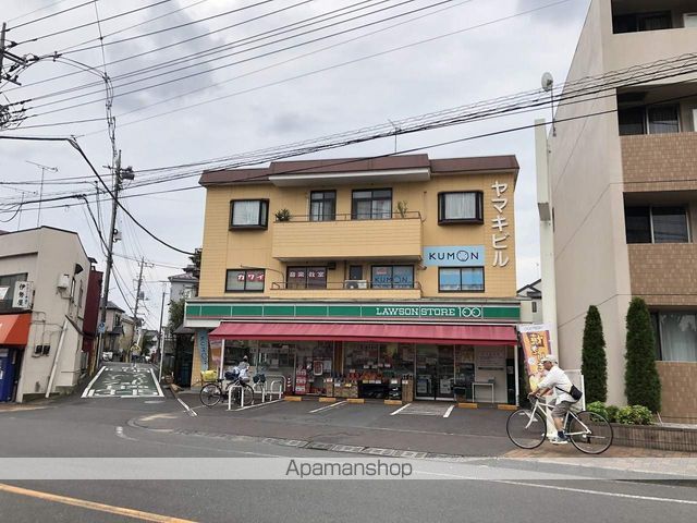 コンビニ　ローソンストア１００（コンビニ）まで448m
