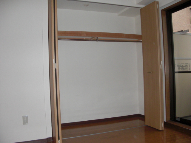 東明マンション新東の内装写真