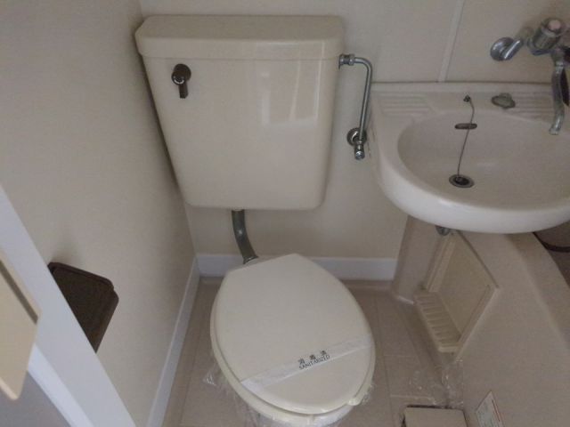 ヴィラ久里浜のトイレ写真