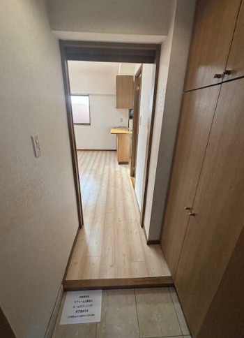 玄関　フジビューハイツ菊名　弐番館