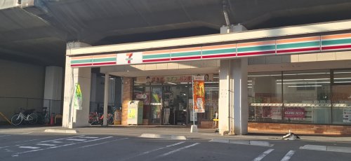 コンビニ　セブンイレブン 船橋本中山2丁目店（コンビニ）まで151m