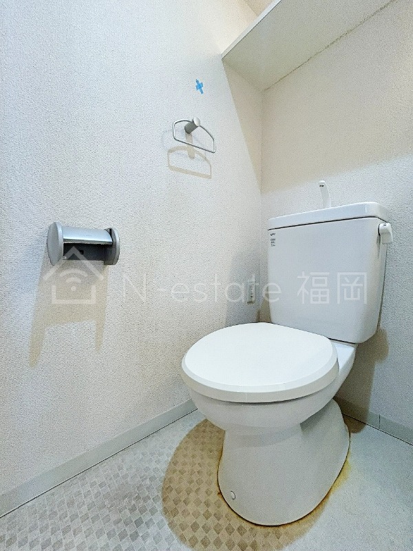 地下鉄空港線 西新駅 徒歩7分 13階建 築19年のトイレ写真