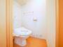 トイレ　ウォシュレット付きのトイレです♪