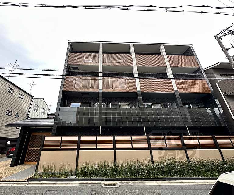 べラジオ四条壬生の外観写真