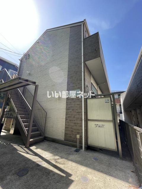 コルモ上大岡の外観写真