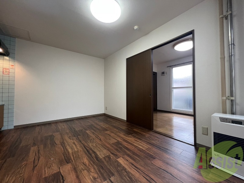 居室・リビング　広くてキレイなお部屋が広がっていて、充実した生活が送れそう。