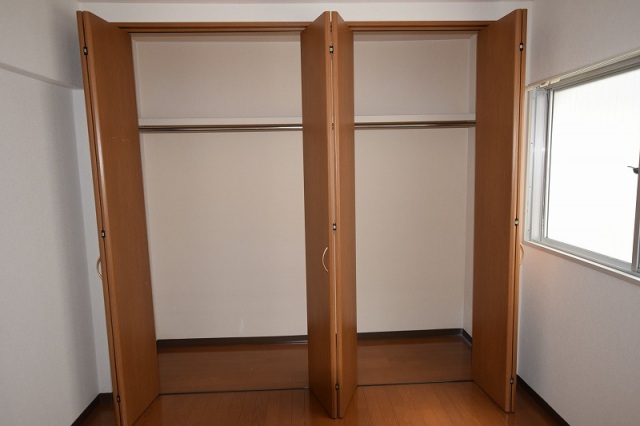 収納　クローゼット