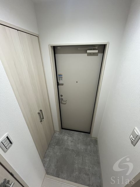 阪急宝塚線 石橋阪大前駅 徒歩13分 3階建 新築の玄関写真