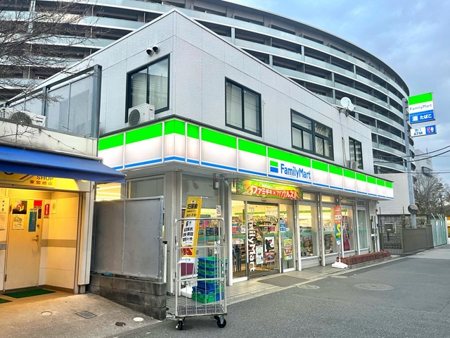 コンビニ　ファミリーマート東雲橋店（コンビニ）まで103m