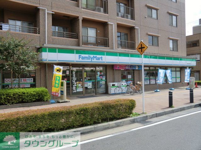 コンビニ　ファミリーマート（コンビニ）まで480m