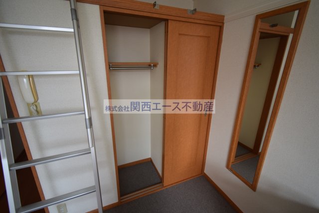 レオパレスフラワリーの内装写真