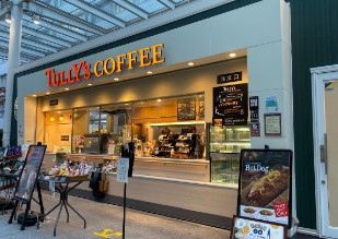 飲食店　タリーズコーヒー東京女子医科大学病院店（飲食店）まで698m