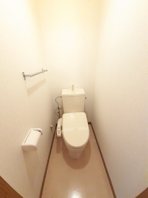 ＪＲ宇野線 早島駅 徒歩13分 2階建 築27年のトイレ写真