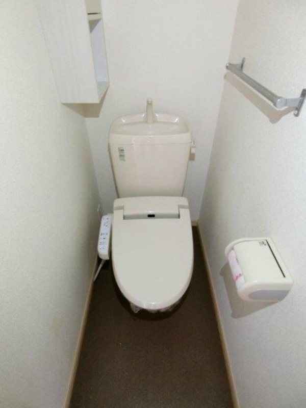トイレ　図面と現状に相違がある場合には現状を優先
